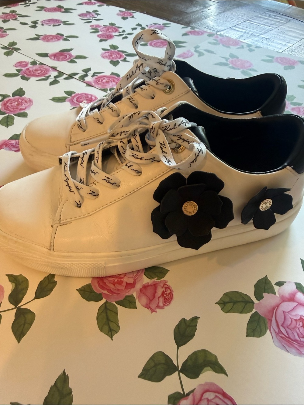 Karl Lagerfeld White Sneakers with Black Floral Appliqués